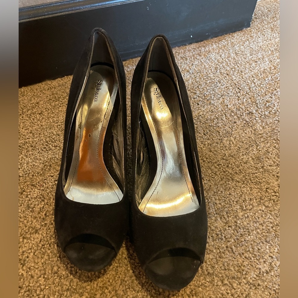 Style & Company black peep toe heels - Picture 3 of 8